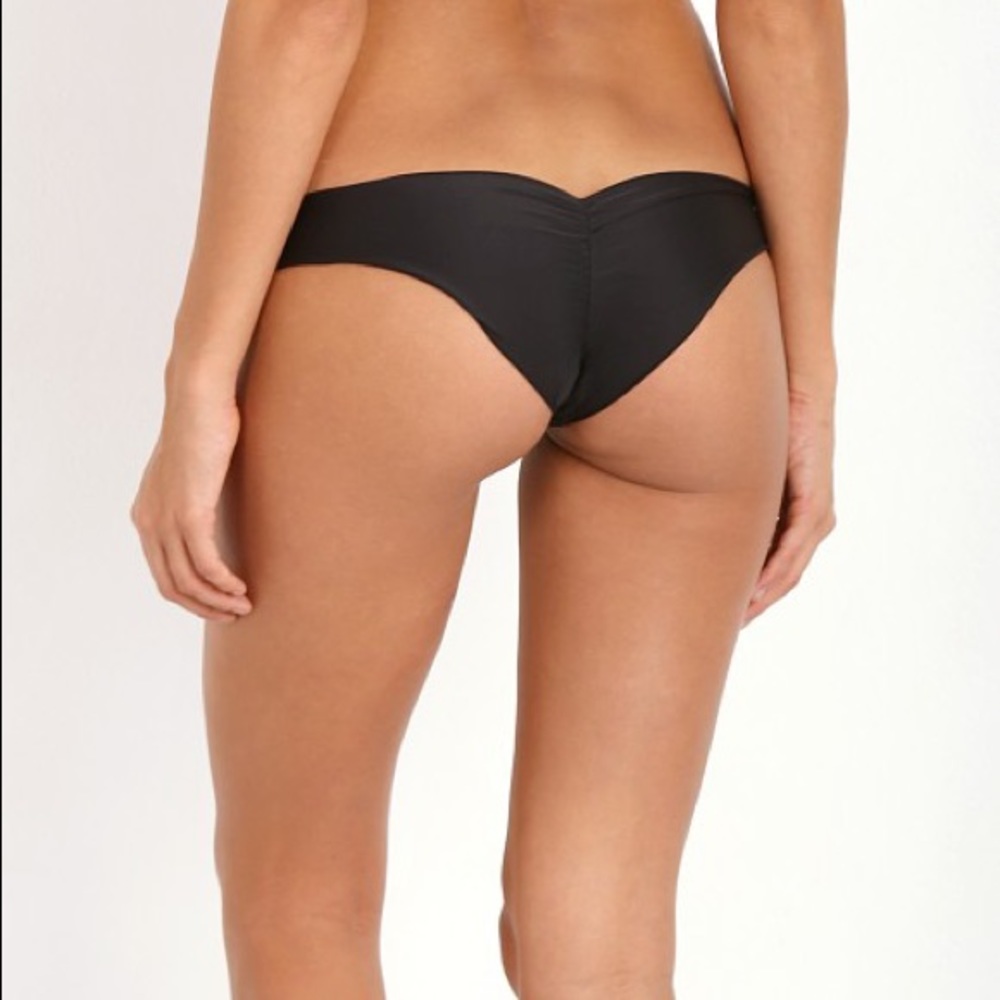 Posh Pua Black Bikini Bottoms Tie L Ripple Hawaii Maui Makawao Holoholo Surf